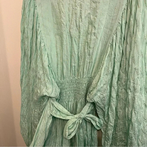 Miss June Paris green Angie flowy maxi dress size Small - Picture 10 of 13